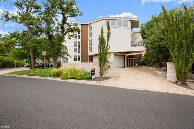 Foto del edificio - 2 br, 2.5 bath Townhome - Norwalk Lofts Ap...