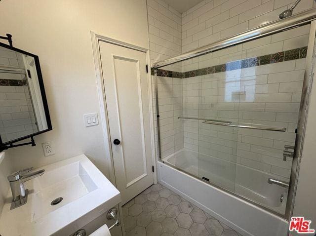 Building Photo - 6367 W 6th St