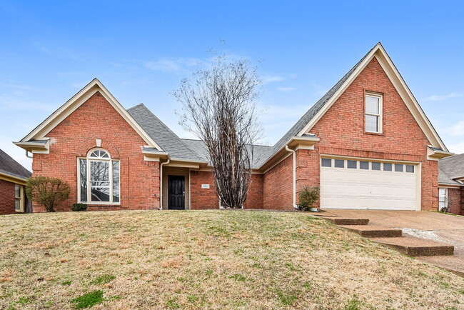 Building Photo - 1965 Abbott Cove