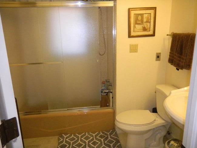 Building Photo - 1 Bd 1 Bath in Boulder