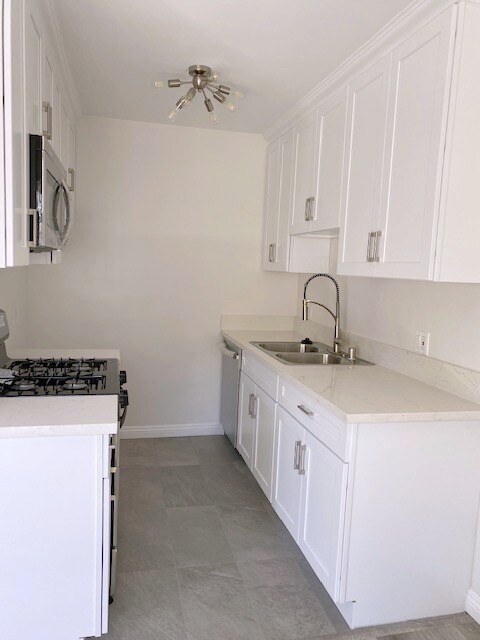 Foto del edificio - 838 Lincoln Blvd