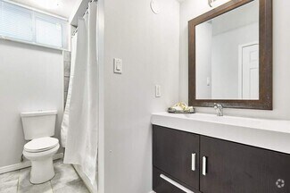 Building Photo - 406 Karn St