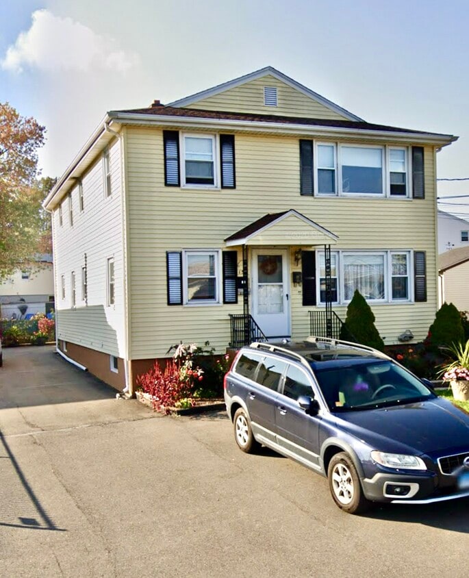 150 Golden Hill St, New Britain, CT 06053 Townhome Rentals in New