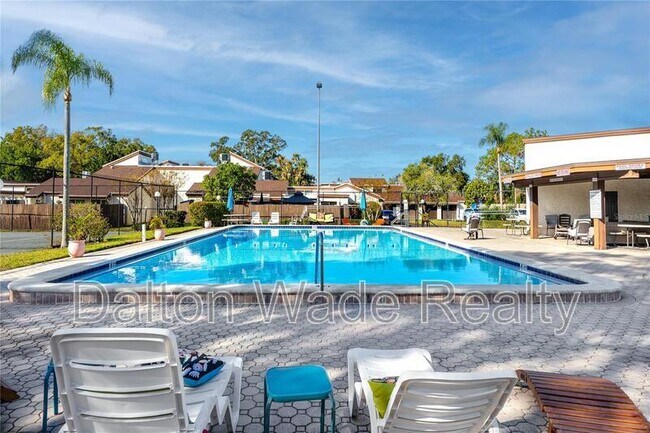 Foto del edificio - 2095 Sunset Point Rd