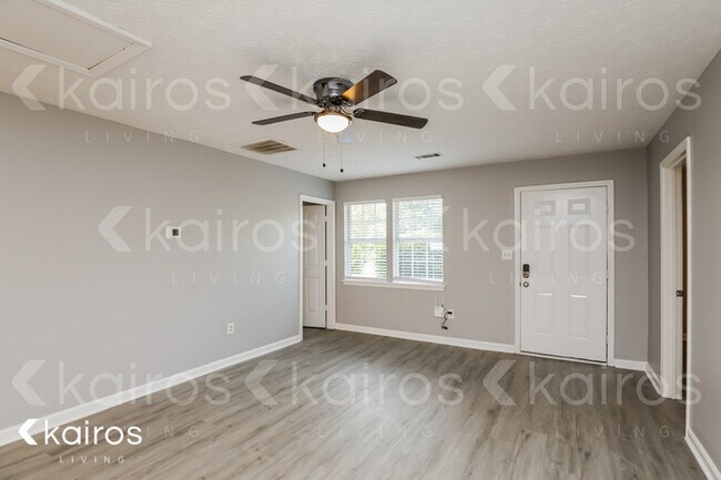 Foto del edificio - 105 Deer Pkwy