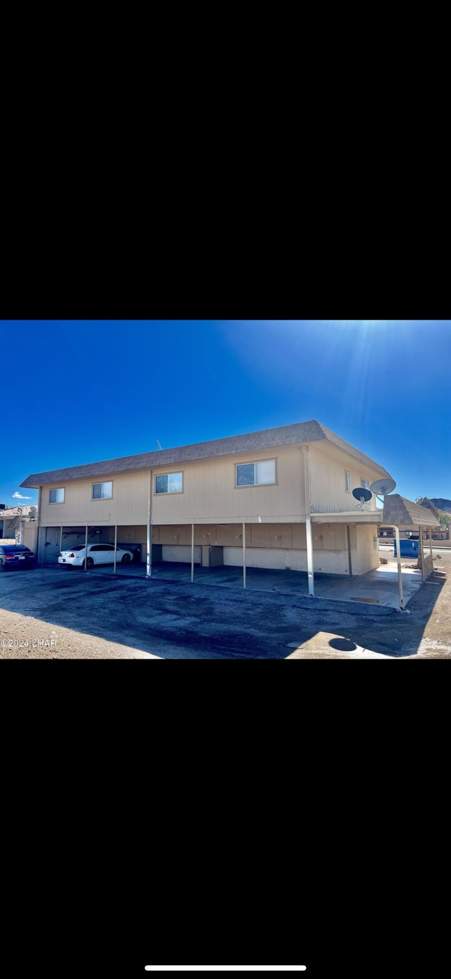 Building Photo - 3181 Kearsage Dr