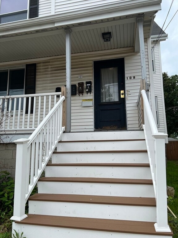 108 Highland Ave Unit 3, Malden, MA 02148 Room for Rent in Malden, MA