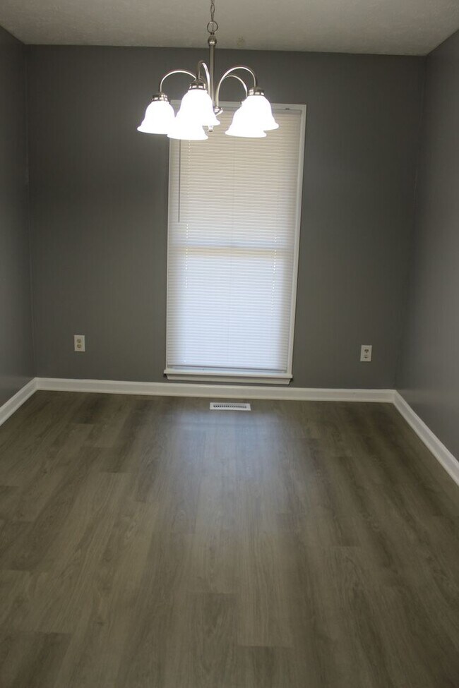 Foto del edificio - Lake Rim area