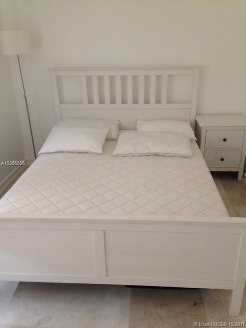 Building Photo - 4011 N Meridian Ave