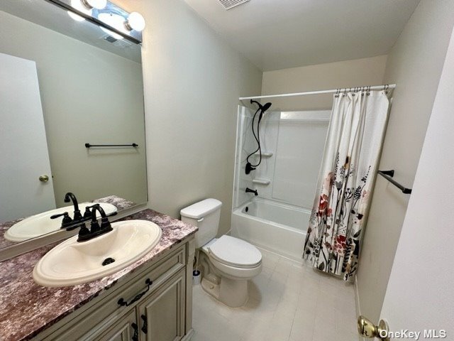 Building Photo - 23 Broadlawn Dr