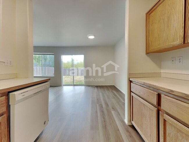 Foto del edificio - 18631 29th Ave E