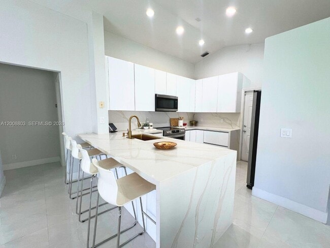 Foto del edificio - 4394 Mahogany Ridge Dr