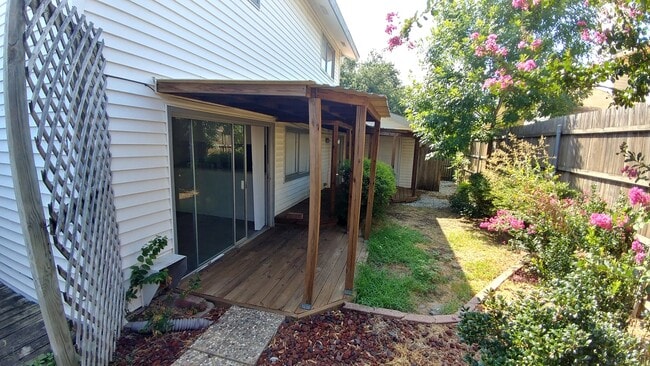 Photo - Ready to Move in... Do not miss this house !!!!