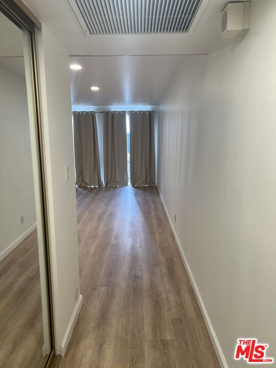 Foto del edificio - 800 W 1st St