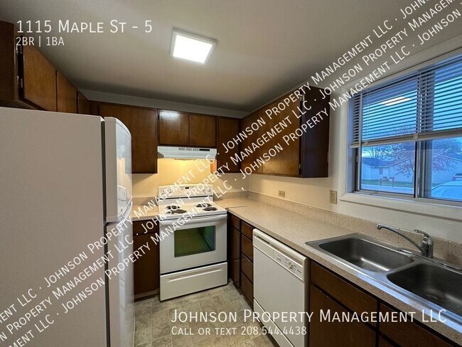 Foto del edificio - 1115 Maple St