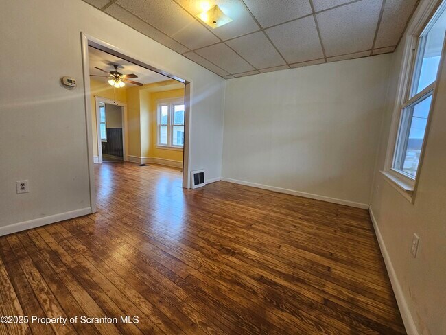 Foto del edificio - 777 Bennett St