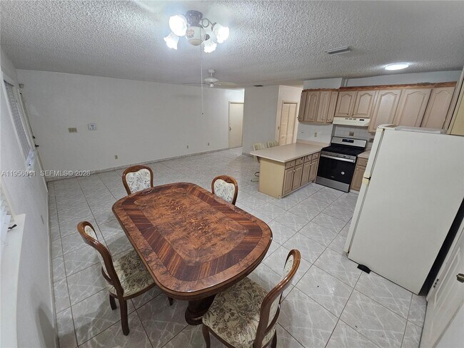 Foto del edificio - 2323 Polk St