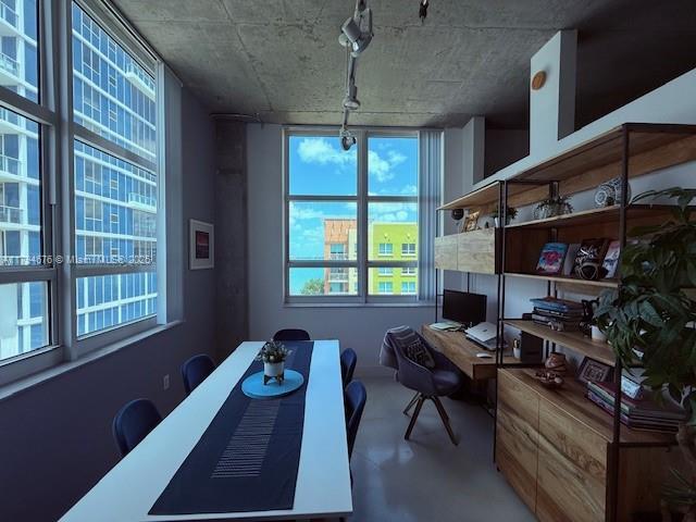 Foto del edificio - 2001 Biscayne Blvd