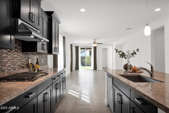 Foto del edificio - 9863 E Tungsten Dr