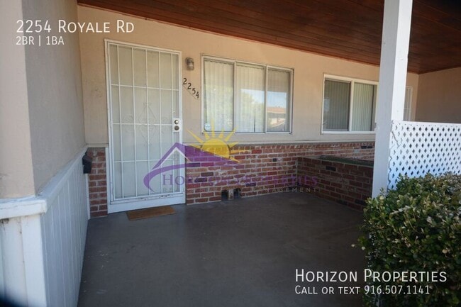 Building Photo - 2254 Royale Rd