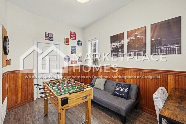 Foto del edificio - 1391 Woodbridge St