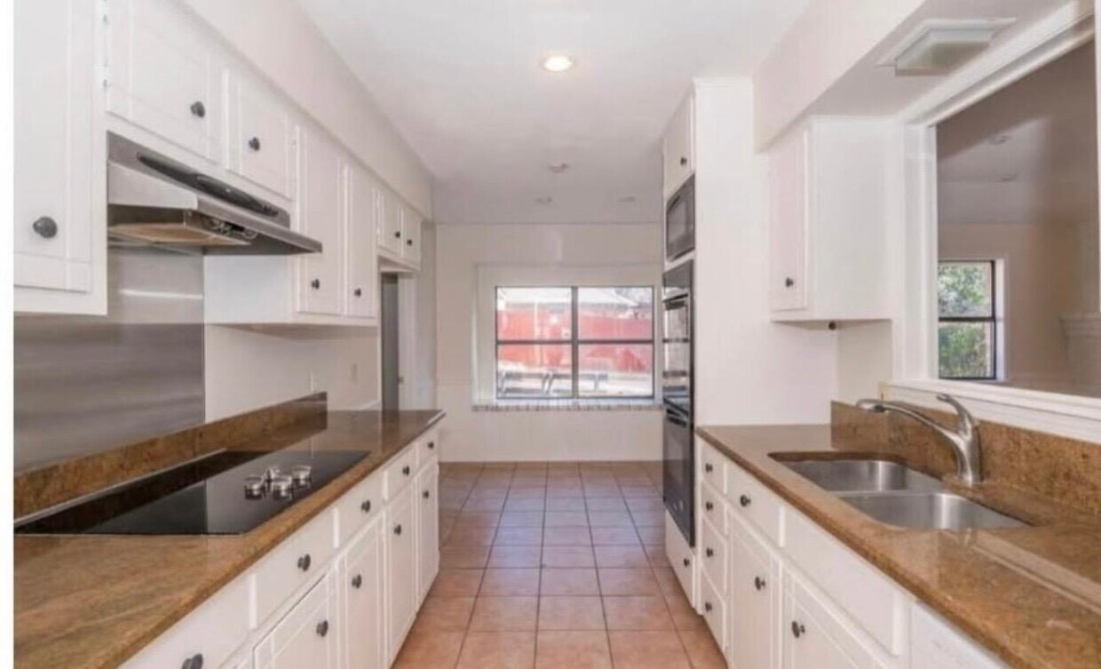 Foto principal - 4800 Gretna Green Ln