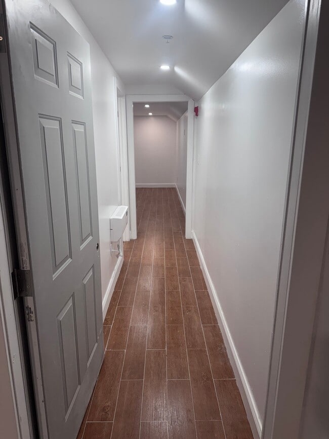 Photo - 647 N 16th St Apartment