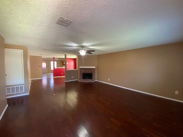 Building Photo - 213 Stoneridge Dr