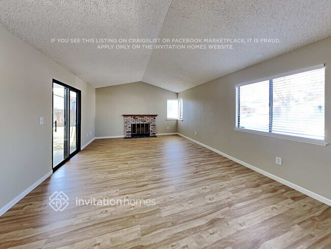 Foto del edificio - 2699 Shasta Ct