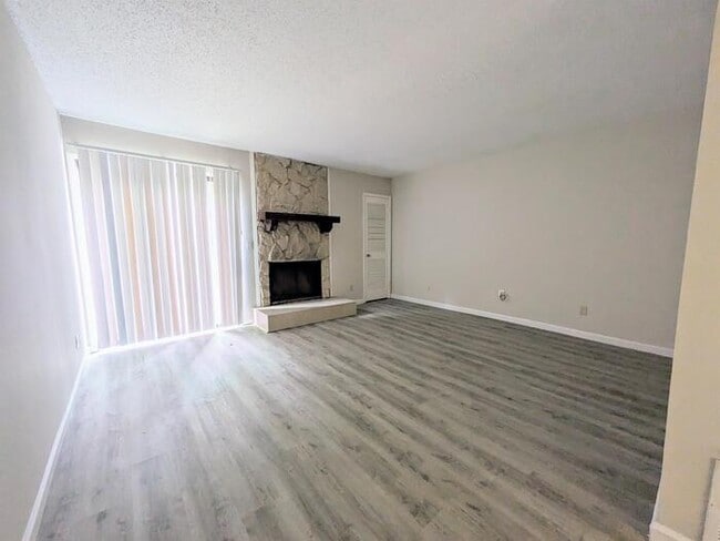 Foto del edificio - 481 Granite Ridge Pl