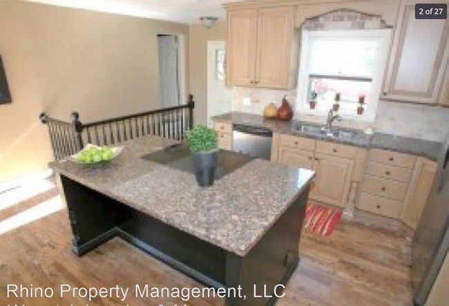 Building Photo - 4 br, 2 bath House - 2395 Bernadine Dr