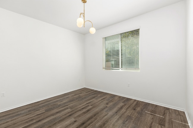 Building Photo - 5272 Beachfront Cove