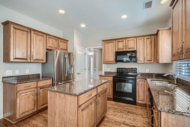 Foto del edificio - 3302 Darlington Rd