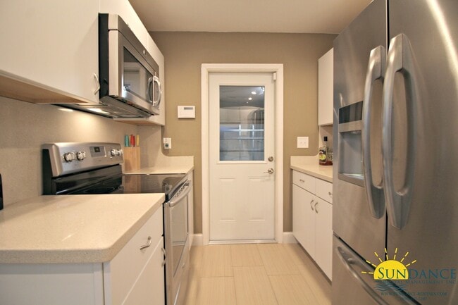 Foto del edificio - Great 4 Bedroom Home in Fort Walton