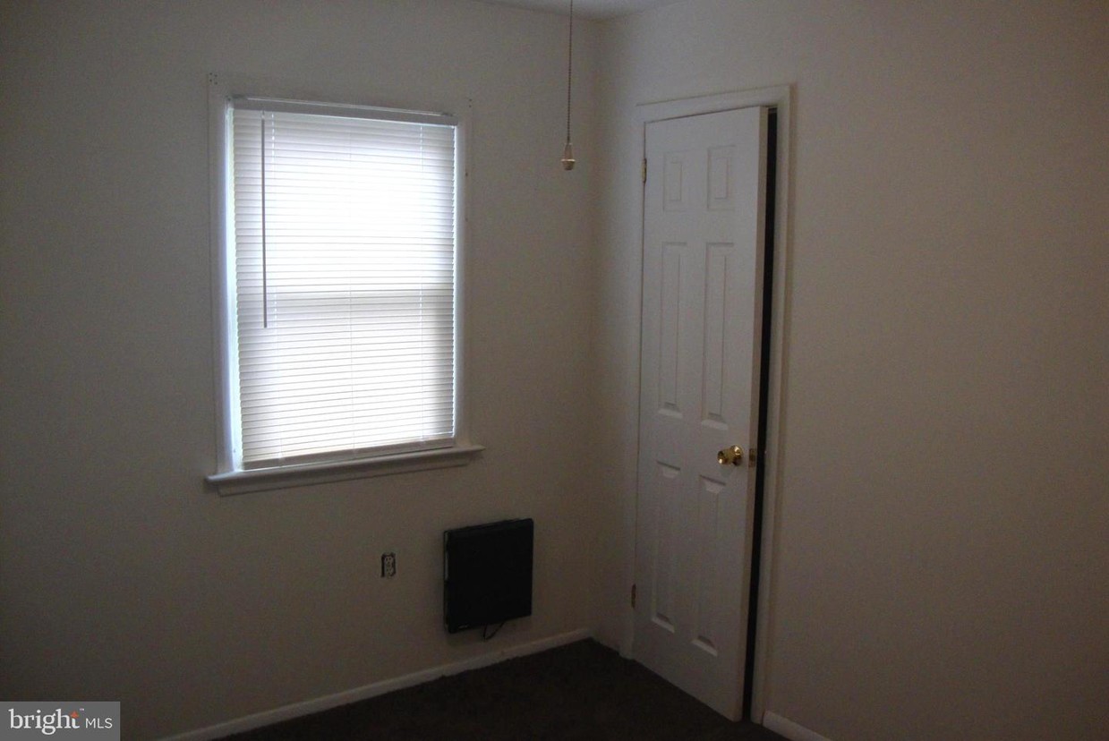 Foto principal - 322 Baltimore St