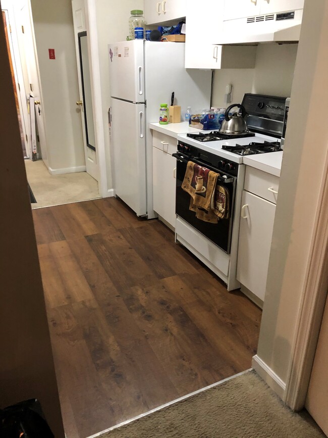 Kitchen - 2390 State St