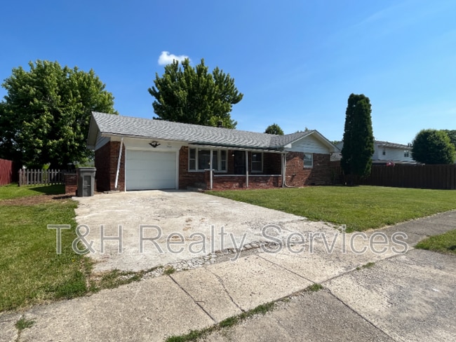 Building Photo - 3010 Winchester Dr