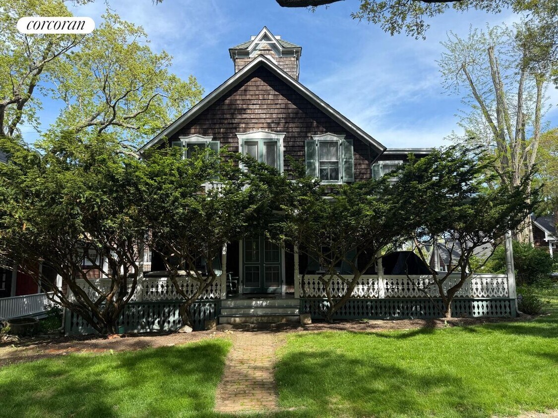 Primary Photo - 16 Wesley Ave