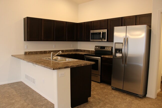Foto del edificio - 3 bedroom, 2 bath in Severance!