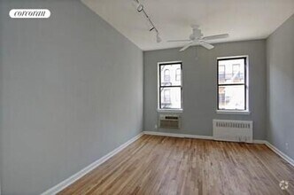 Building Photo - 217 E 89th St