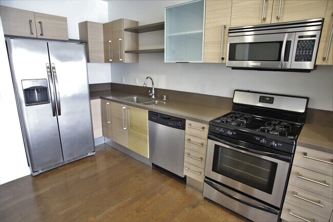 Building Photo - 1234 Wilshire Blvd