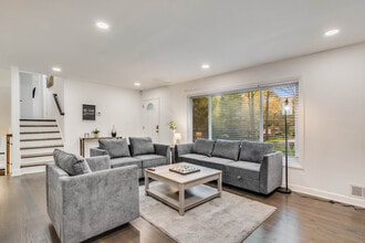 Building Photo - 3490 Turner Heights Dr