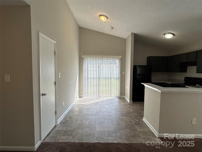 Foto del edificio - 3335 Alderknoll Ct