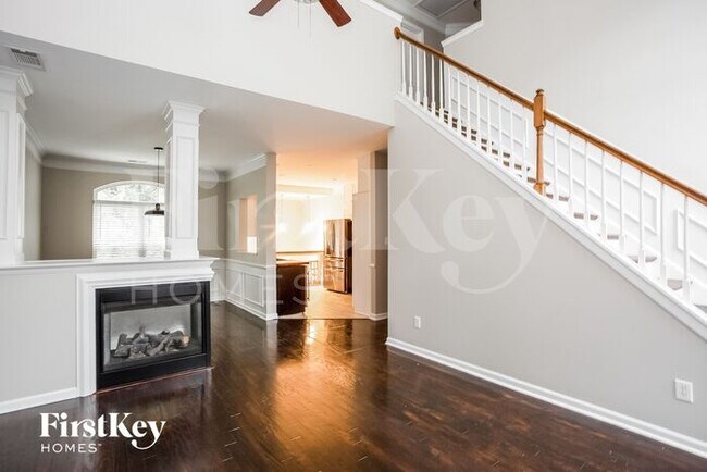 Foto del edificio - 3412 Passour Ridge Ln