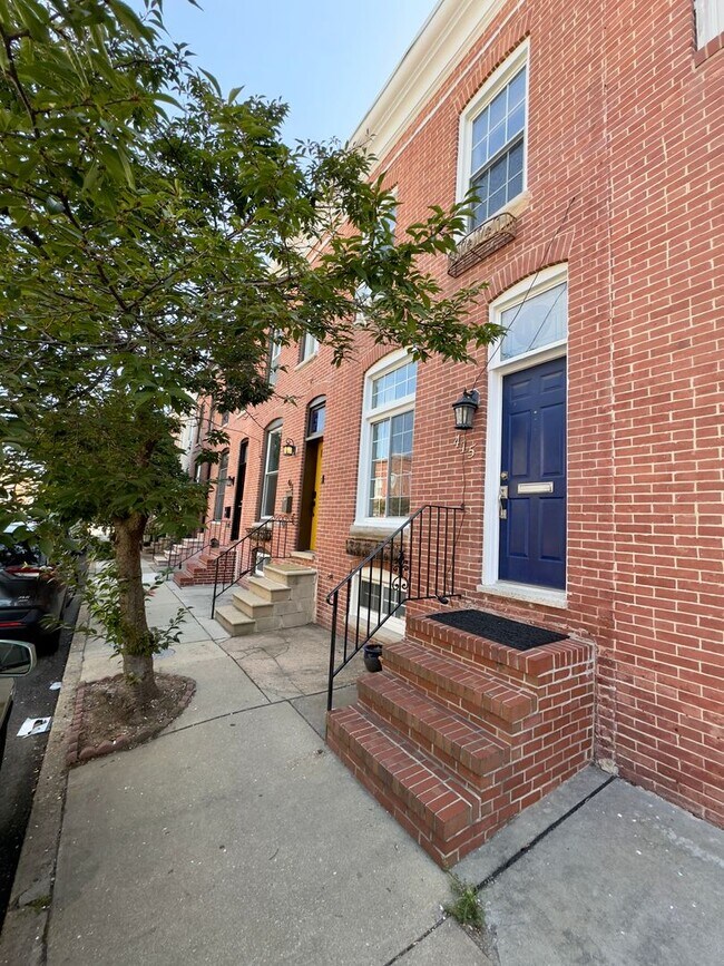 Building Photo - Charming 2Bed/3Bath Townhome in Highlandtown