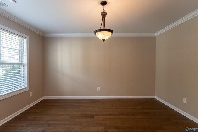 Building Photo - 109 Harness Dr