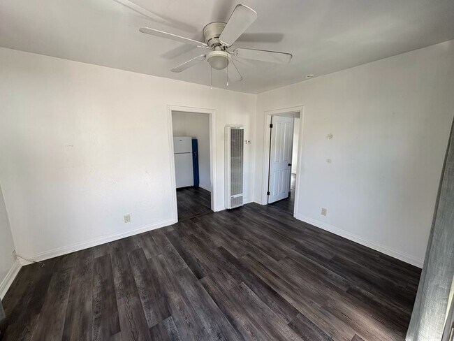 Foto del edificio - Clean, 2-bedroom, 1-bath rental located off Ventura Ave
