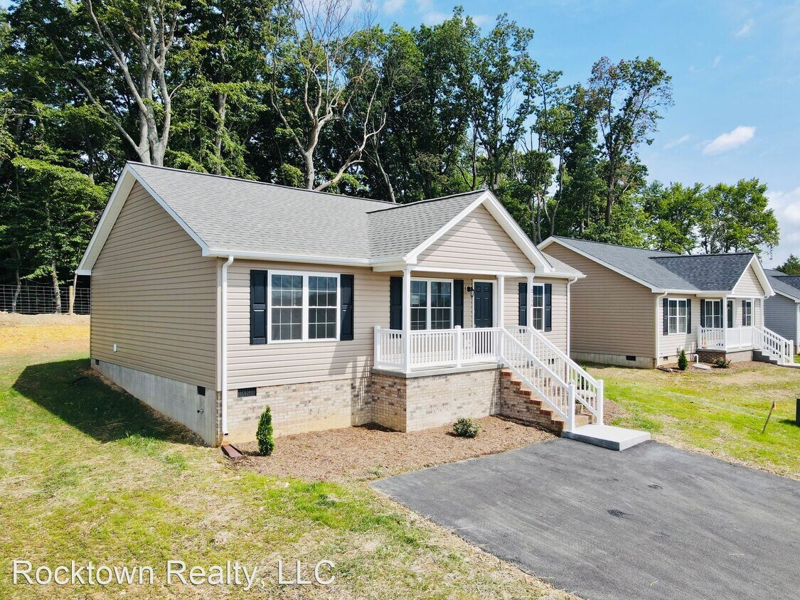 3 br, 2 bath House 2358 Whitestone Drive... House Rental in