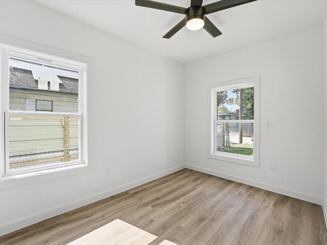 Building Photo - 7128 Avenue K
