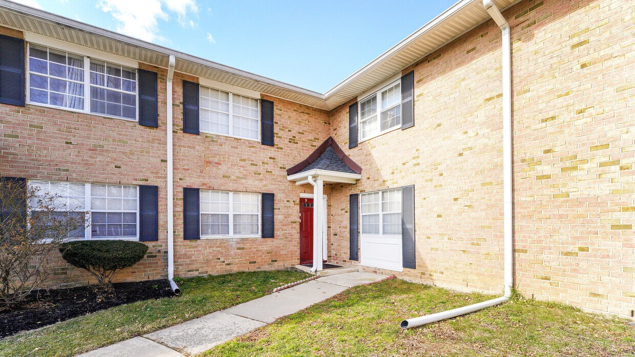 25 Old Millstone Dr Unit 10, East Windsor, NJ 08520 Condo for Rent in